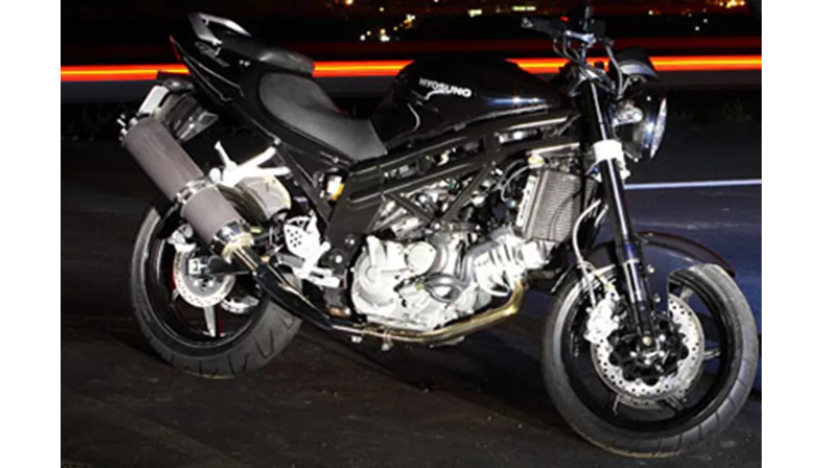 Hyosung GT 650i SE Naked 2011 Hyosung GT 650i SE Naked 2011