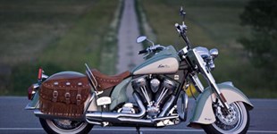 Indian Chief Bomber 2011 vs Indian Chief Vintage 2011