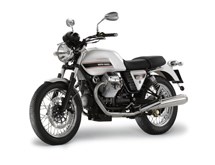 Moto Guzzi V7 Classic 2011 - Bild 2