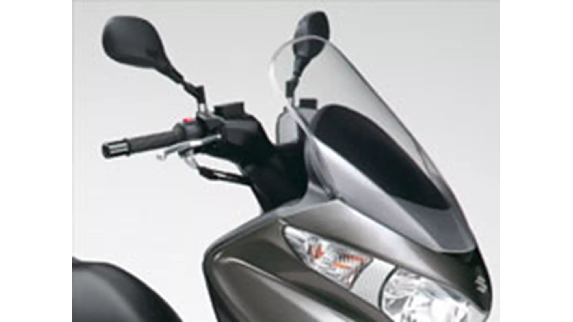 Suzuki Burgman 125 - Image 1 Suzuki Burgman 125 - Image 1