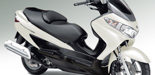 Suzuki Burgman 125 2011 vs Suzuki Burgman 125 2014