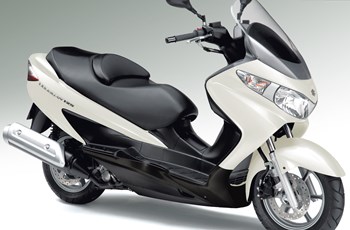 Suzuki Burgman 125 2011 - Bild 12