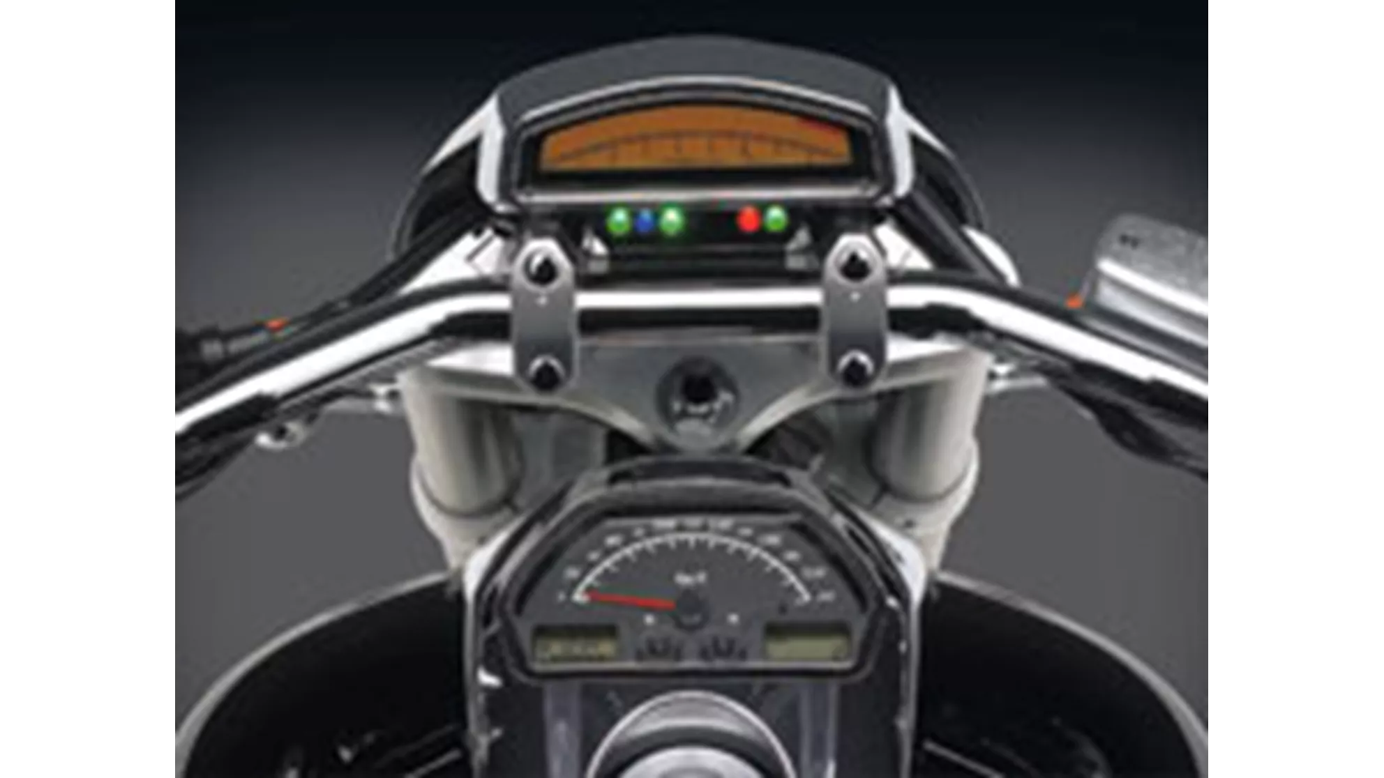 Suzuki Intruder M1800R - Image 5 Suzuki Intruder M1800R - Image 5