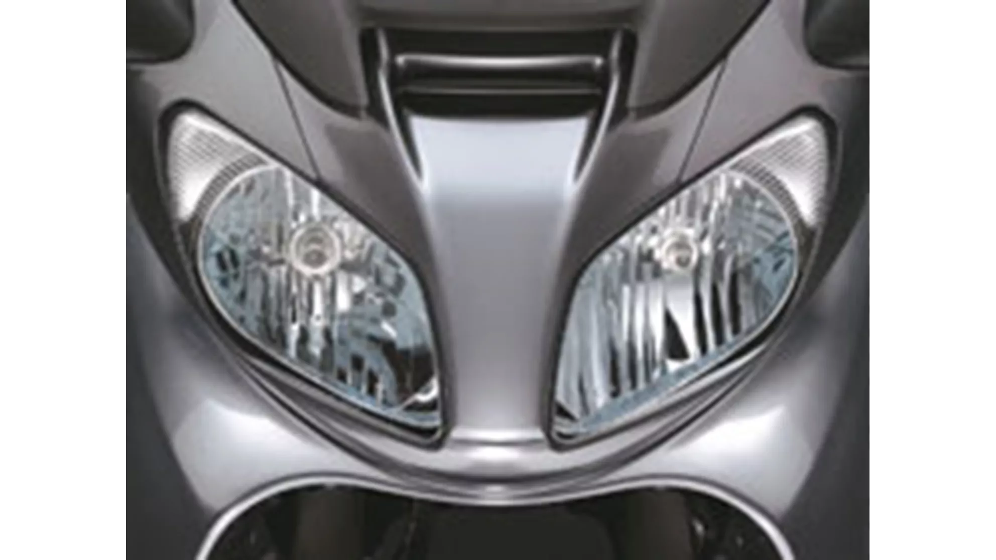 Suzuki Burgman 650 Executive - Image 9 Suzuki Burgman 650 Executive - Image 9