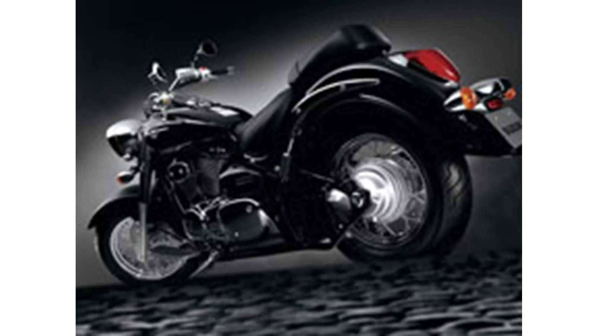 Suzuki Intruder C800 - Image 3 Suzuki Intruder C800 - Image 3