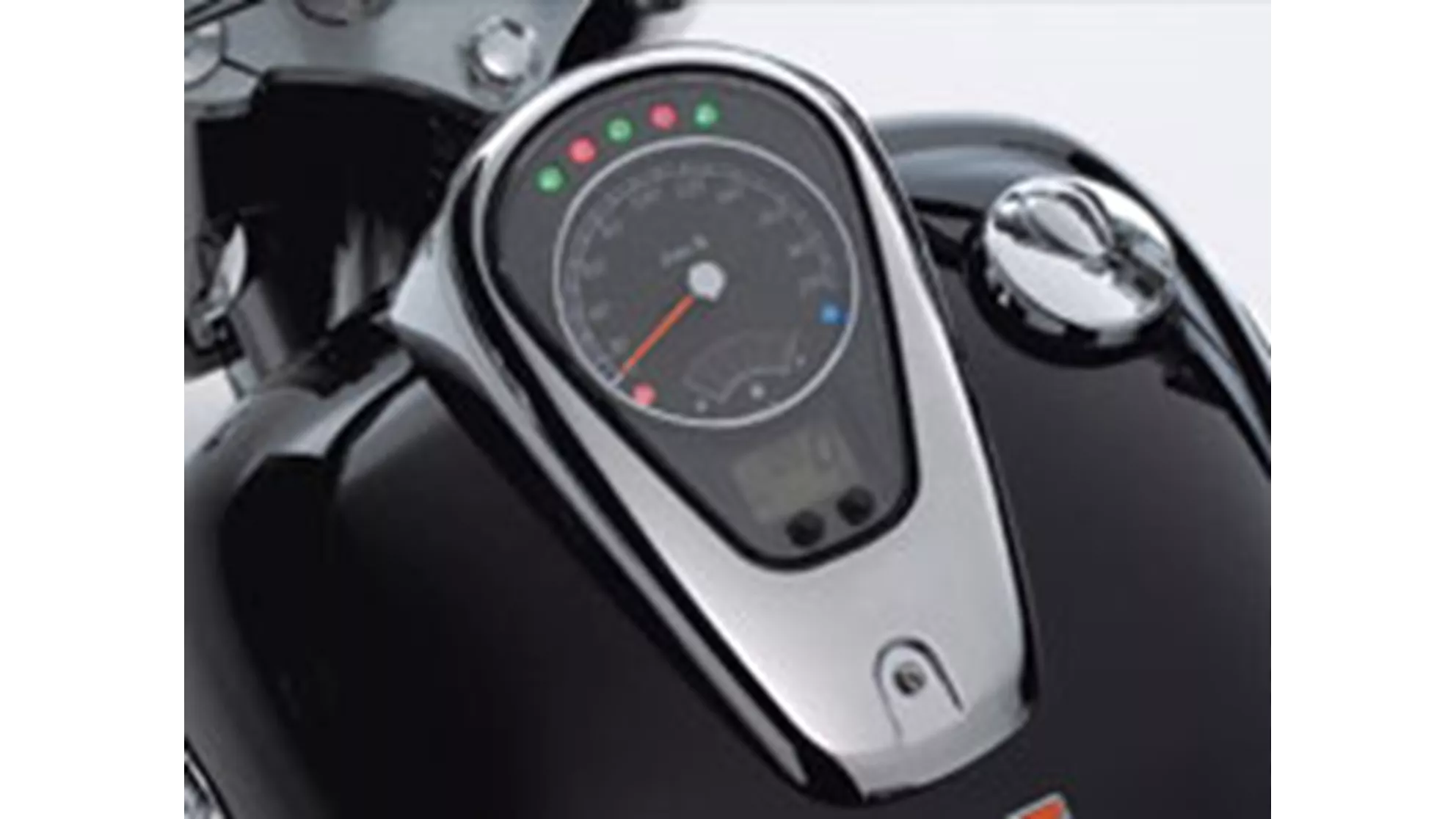 Suzuki Intruder C800 - Image 8 Suzuki Intruder C800 - Image 8