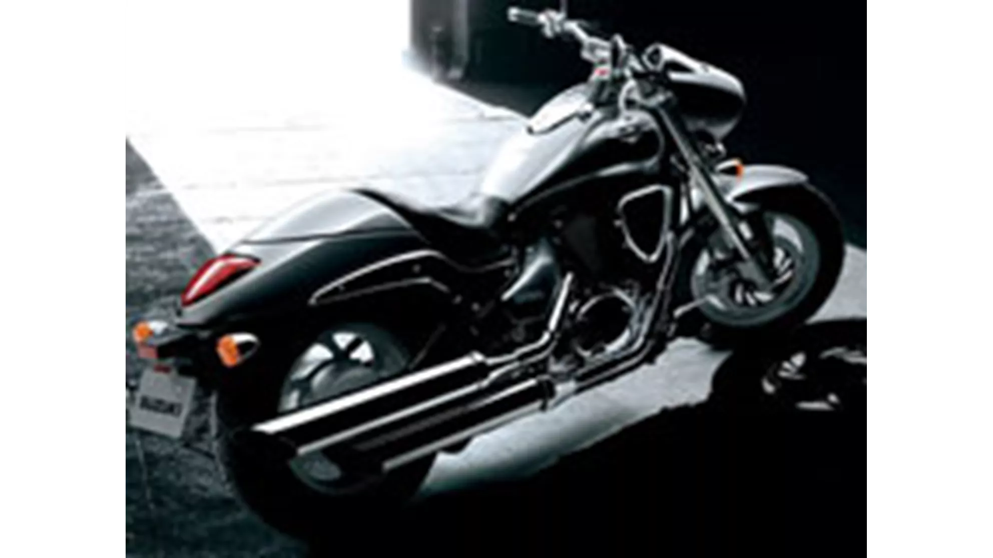 Suzuki Intruder M800 - Image 1 Suzuki Intruder M800 - Image 1