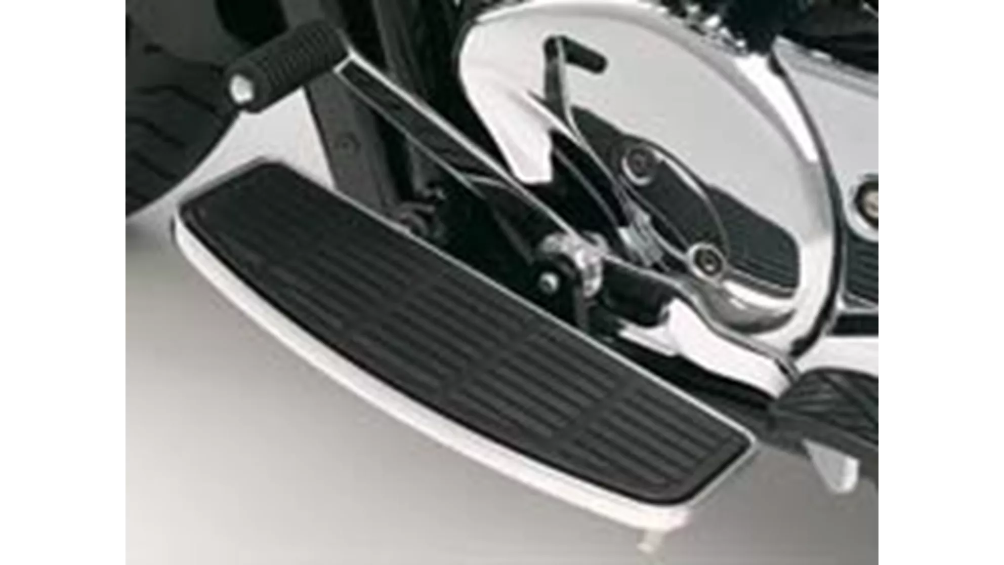 Suzuki Intruder C1800R - Image 2 Suzuki Intruder C1800R - Image 2