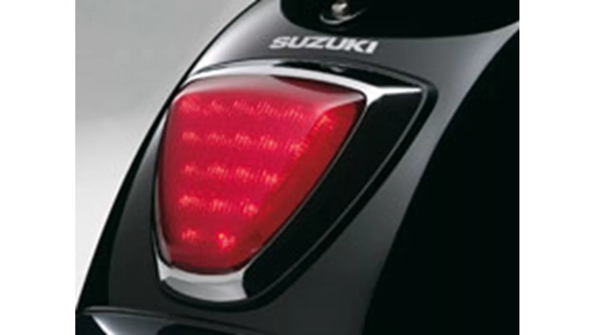 Suzuki Intruder C1800RT - Image 6 Suzuki Intruder C1800RT - Image 6