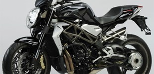 MV Agusta Brutale 990 R 2011 vs MV Agusta Brutale 989 R 2008