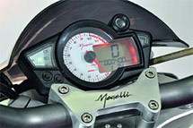 Megelli 125S RD Naked 2011 - Bild 5