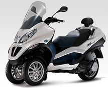 Piaggio MP3 125 2011 - Bild 2 Piaggio MP3 125 2011 - Bild 2