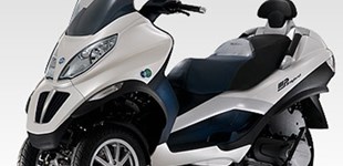 Piaggio MP3 125 2011 vs Yamaha Tricity 125 2023