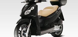 Piaggio Carnaby 125 2011 vs Honda SH Mode 125 2014