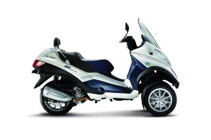 Piaggio MP3 Hybrid 300 LT 2011 Piaggio MP3 Hybrid 300 LT 2011