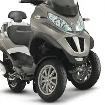 Piaggio MP3 Touring 400 LT Piaggio MP3 Touring 400 LT