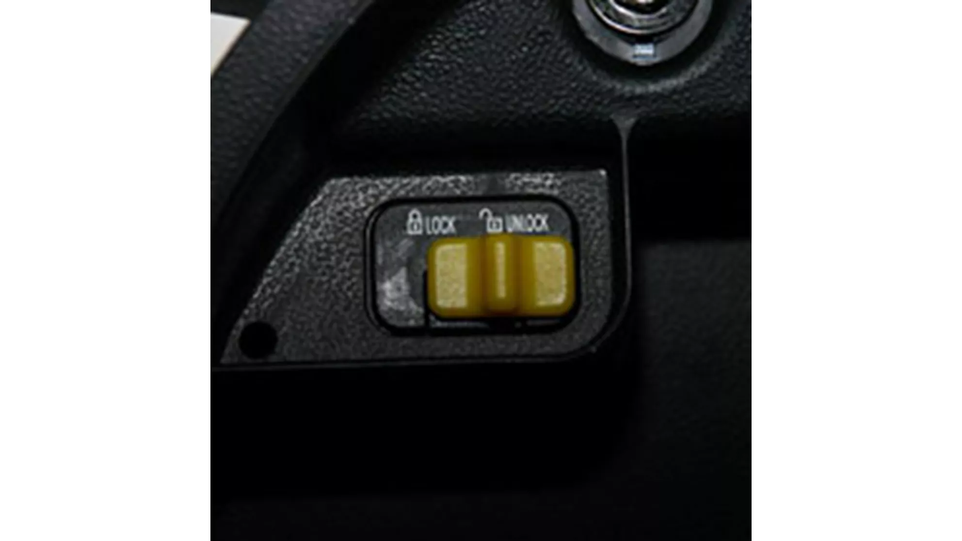 Sym Mio 50 - Image 3 Sym Mio 50 - Image 3