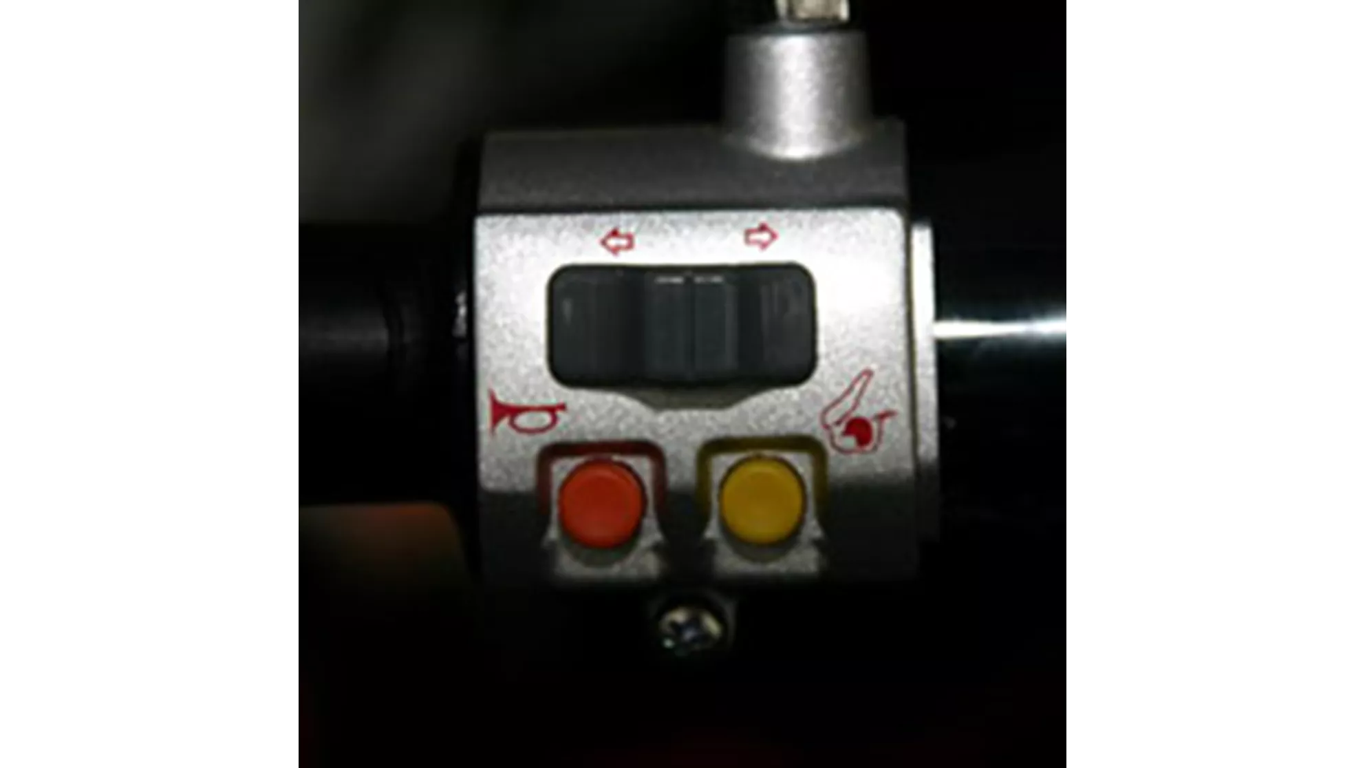 Sym Mio 50 - Image 5 Sym Mio 50 - Image 5