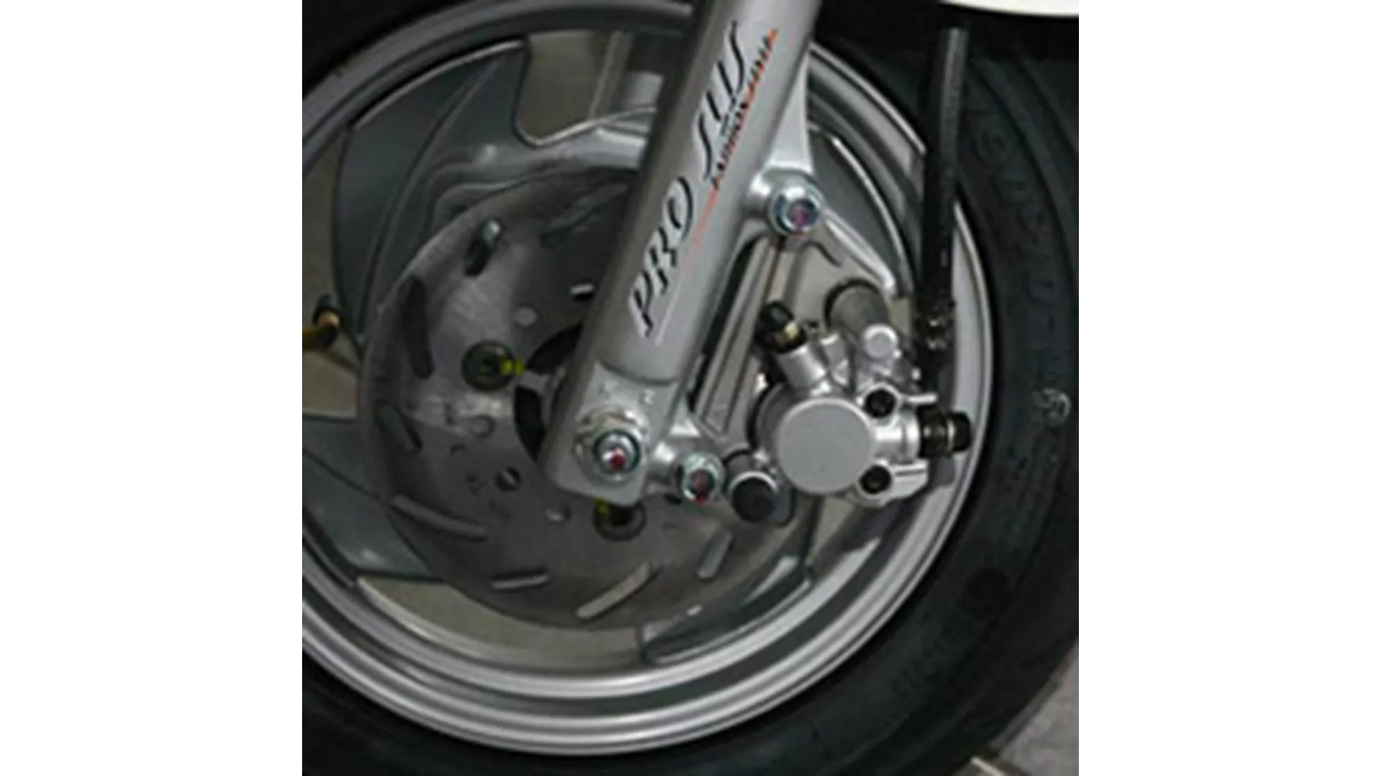 Sym Mio 50 - Image 7 Sym Mio 50 - Image 7