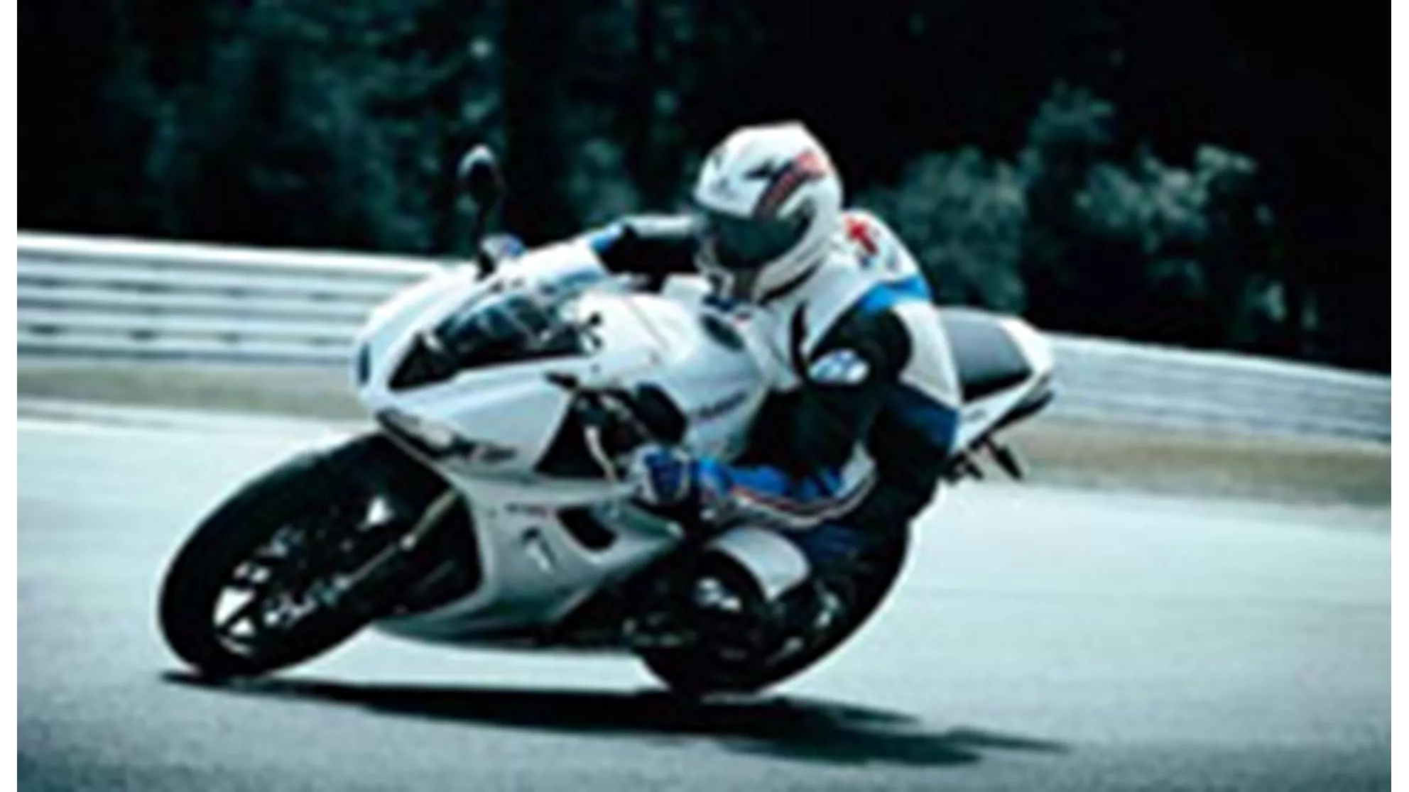 Triumph Daytona 675 R - Image 2 Triumph Daytona 675 R - Image 2