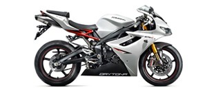 Triumph Daytona 675 R 2017 vs Triumph Daytona 675 R 2011