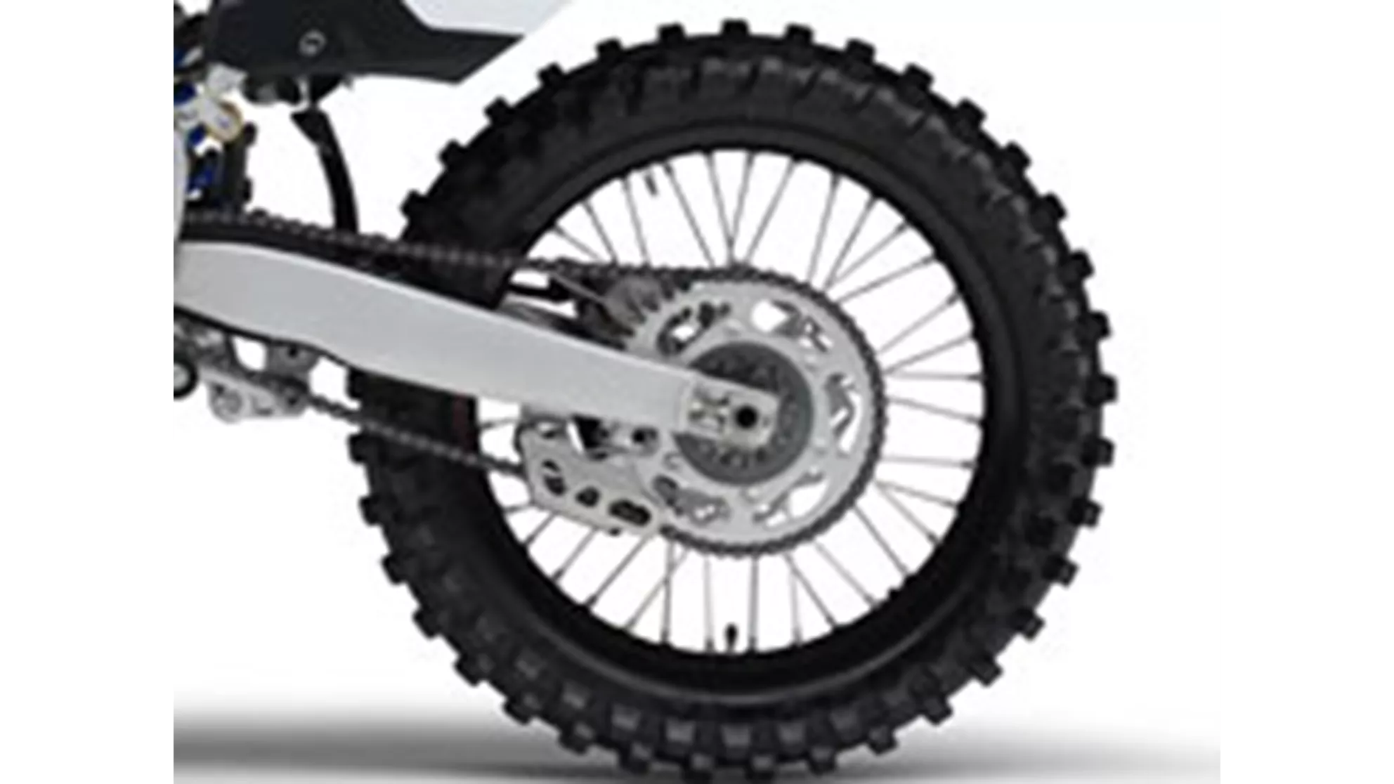 Yamaha YZ450F - Image 7 Yamaha YZ450F - Image 7