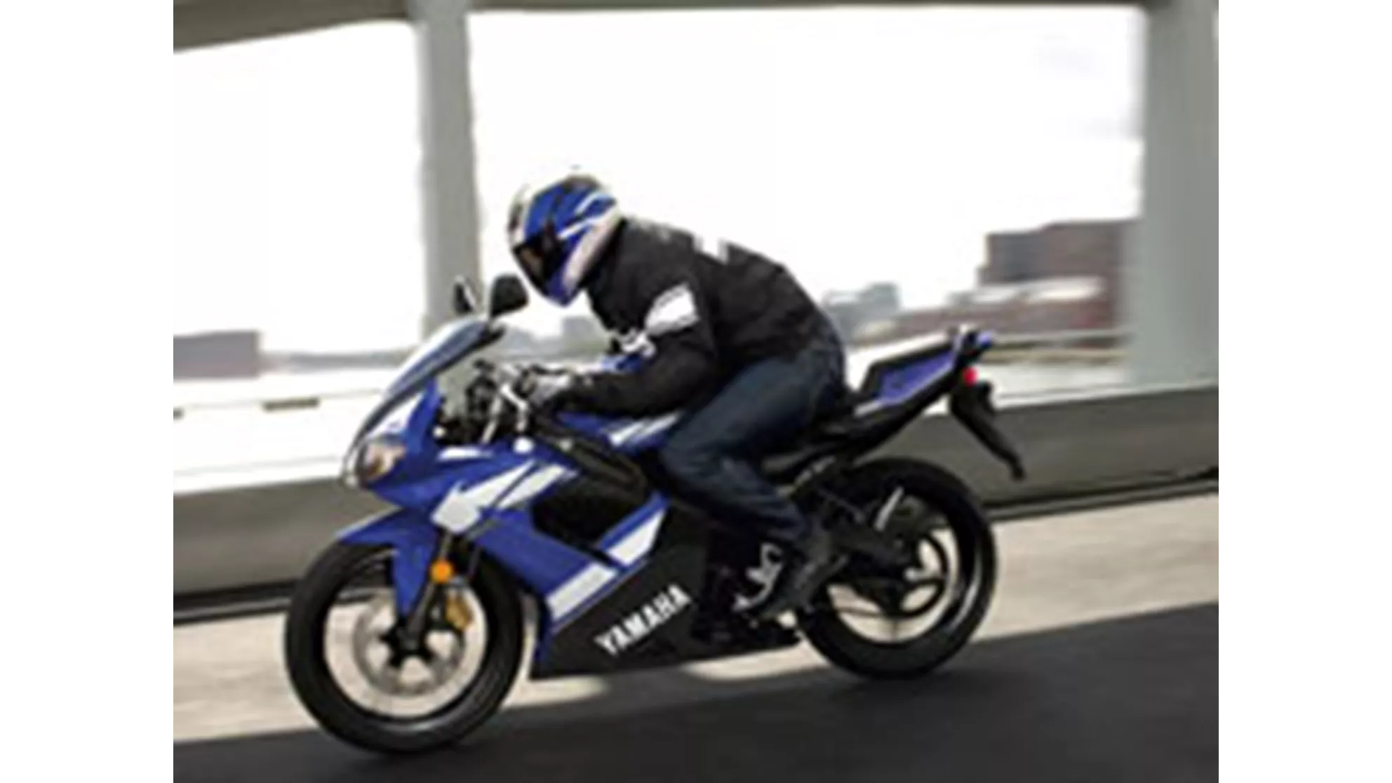 Yamaha TZR 50 - Image 5 Yamaha TZR 50 - Image 5