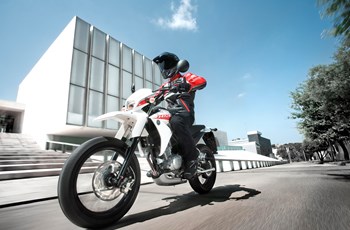 Yamaha XT 125 X 2011 - Bild 9