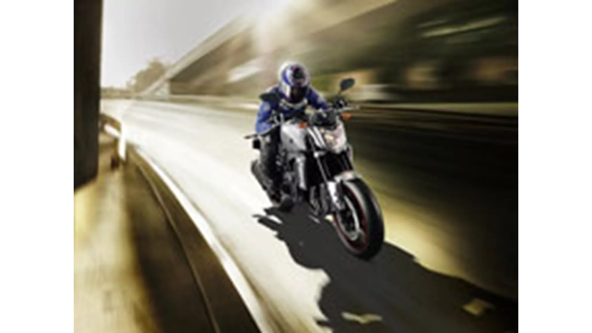 Yamaha FZ1 - Image 4 Yamaha FZ1 - Image 4