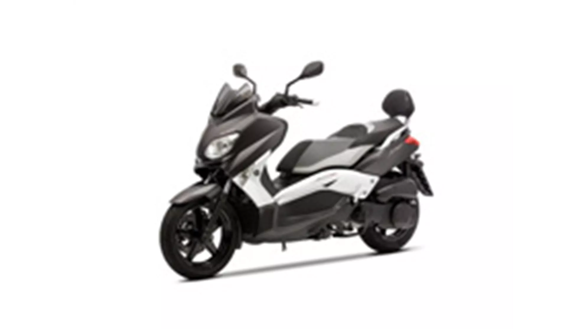 Yamaha X-Max 250 - Image 3 Yamaha X-Max 250 - Image 3