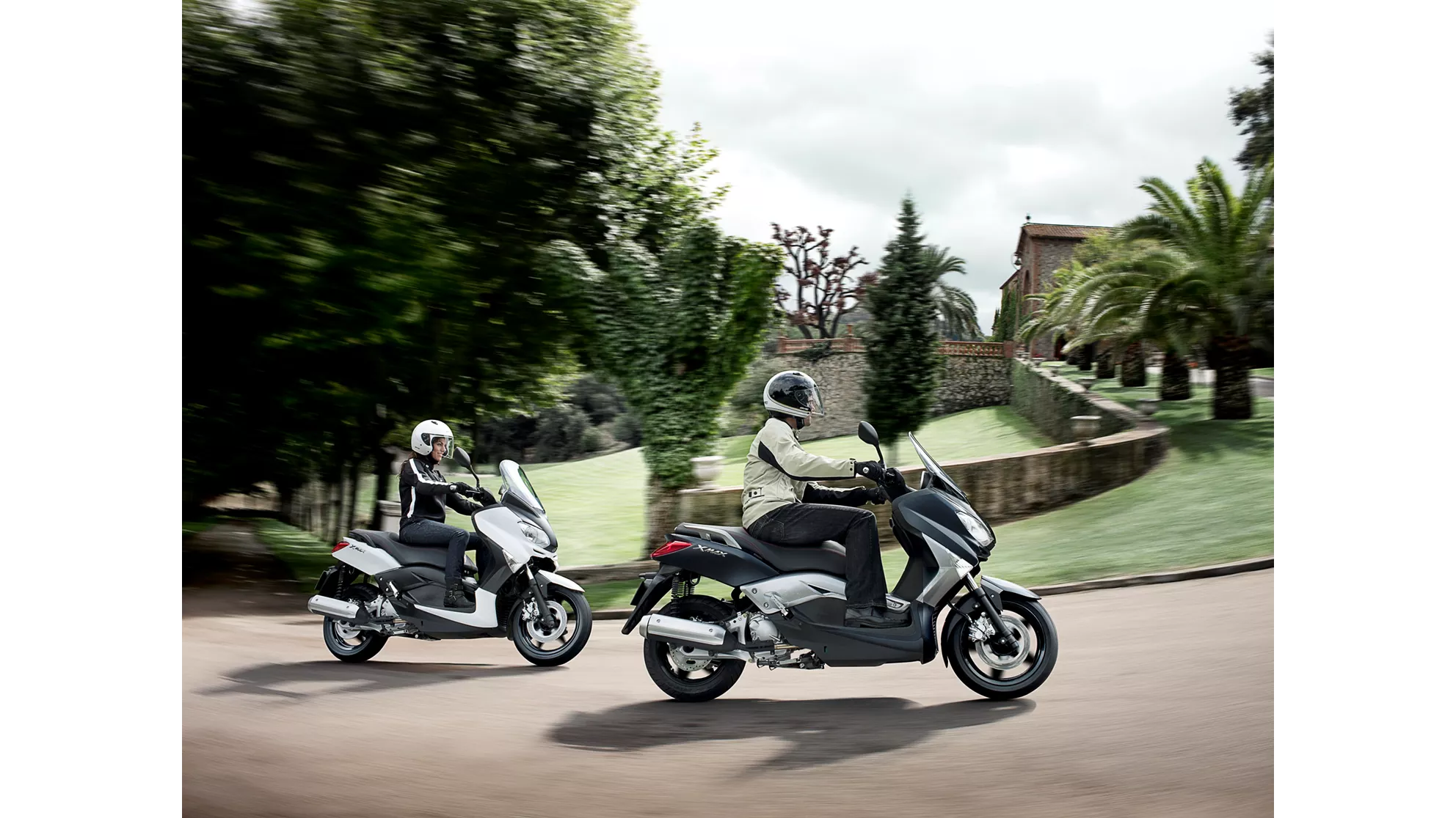 Yamaha X-Max 250 - Image 11 Yamaha X-Max 250 - Image 11
