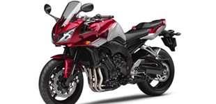Yamaha FZ1 Fazer 2011 vs Kawasaki Z 750 2009