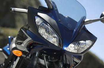 Yamaha FZ6 Fazer S2 2011 - Bild 9 Yamaha FZ6 Fazer S2 2011 - Bild 9