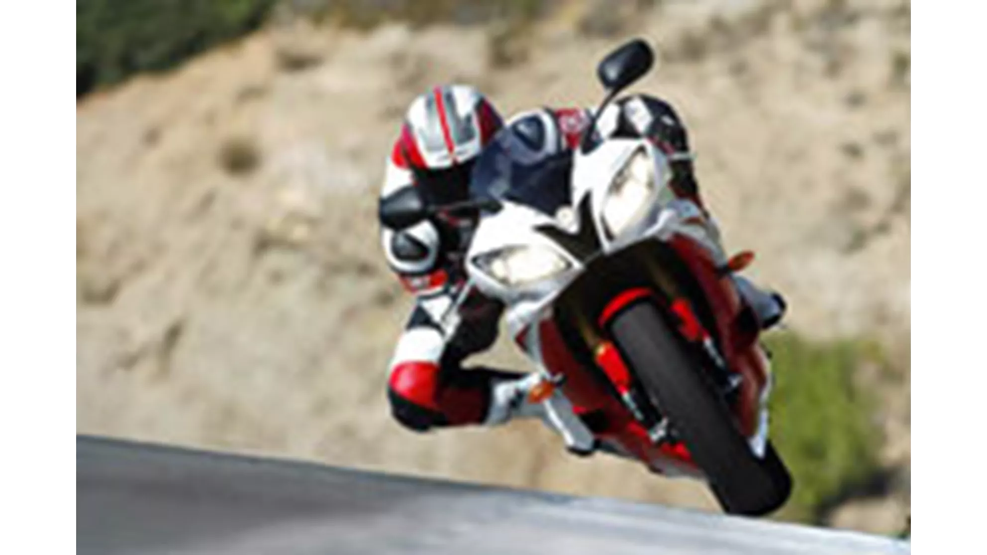Yamaha YZF-R6 - Image 7 Yamaha YZF-R6 - Image 7