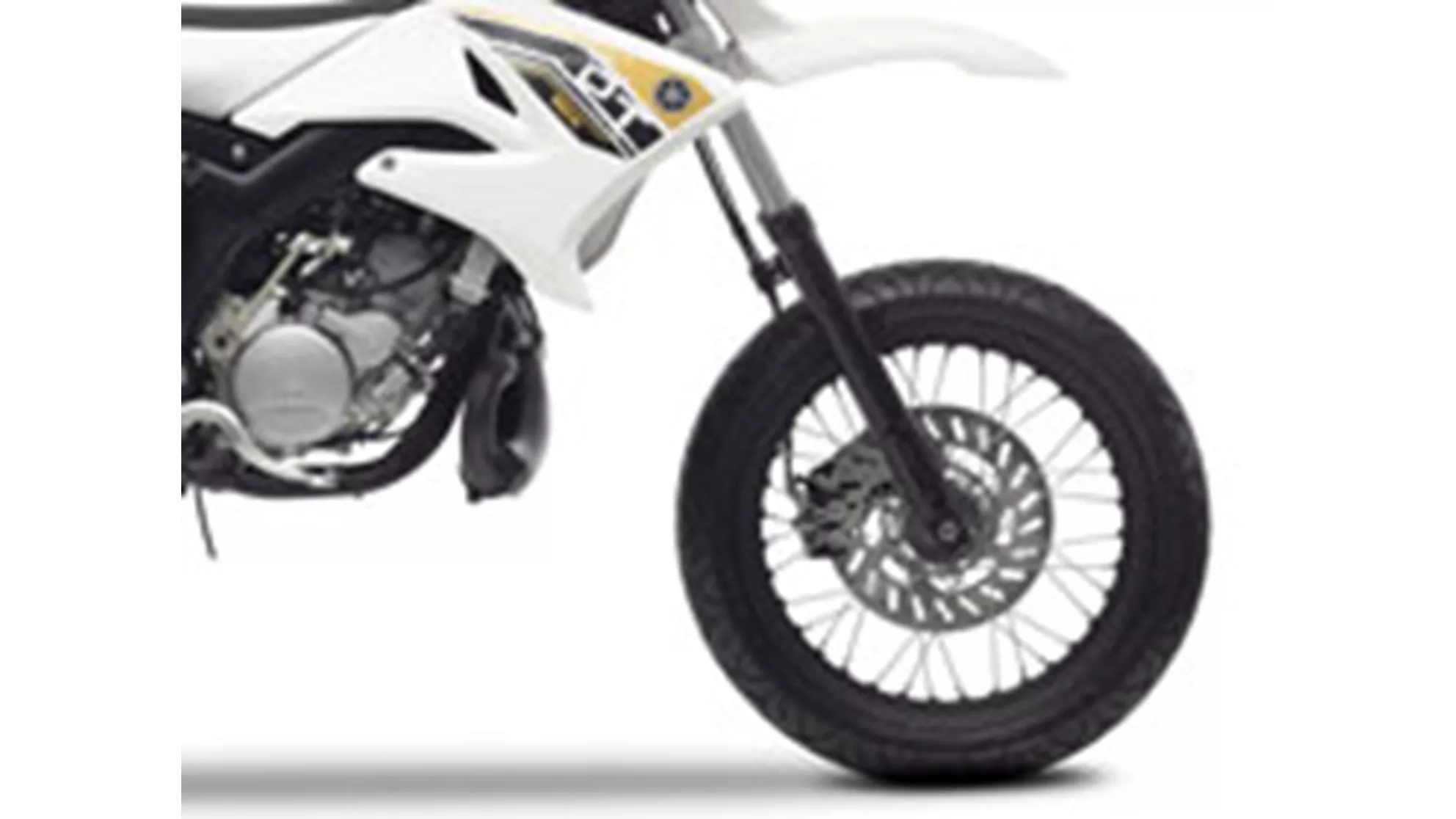 Yamaha DT 50 X Supermoto - Image 8 Yamaha DT 50 X Supermoto - Image 8