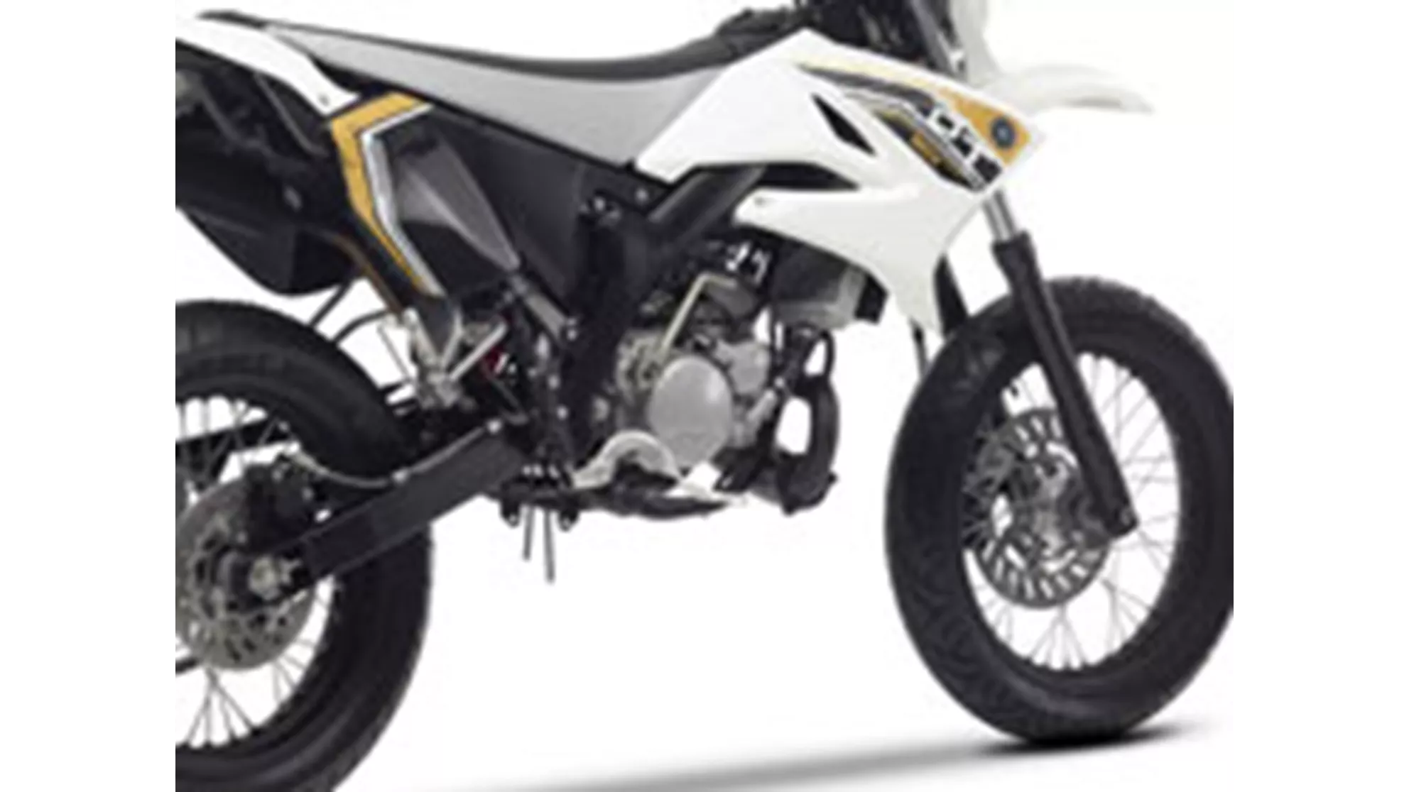 Yamaha DT 50 X Supermoto - Image 9 Yamaha DT 50 X Supermoto - Image 9