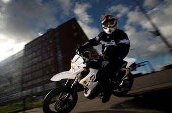 Yamaha DT 50 X Supermoto 2011 - Bild 12