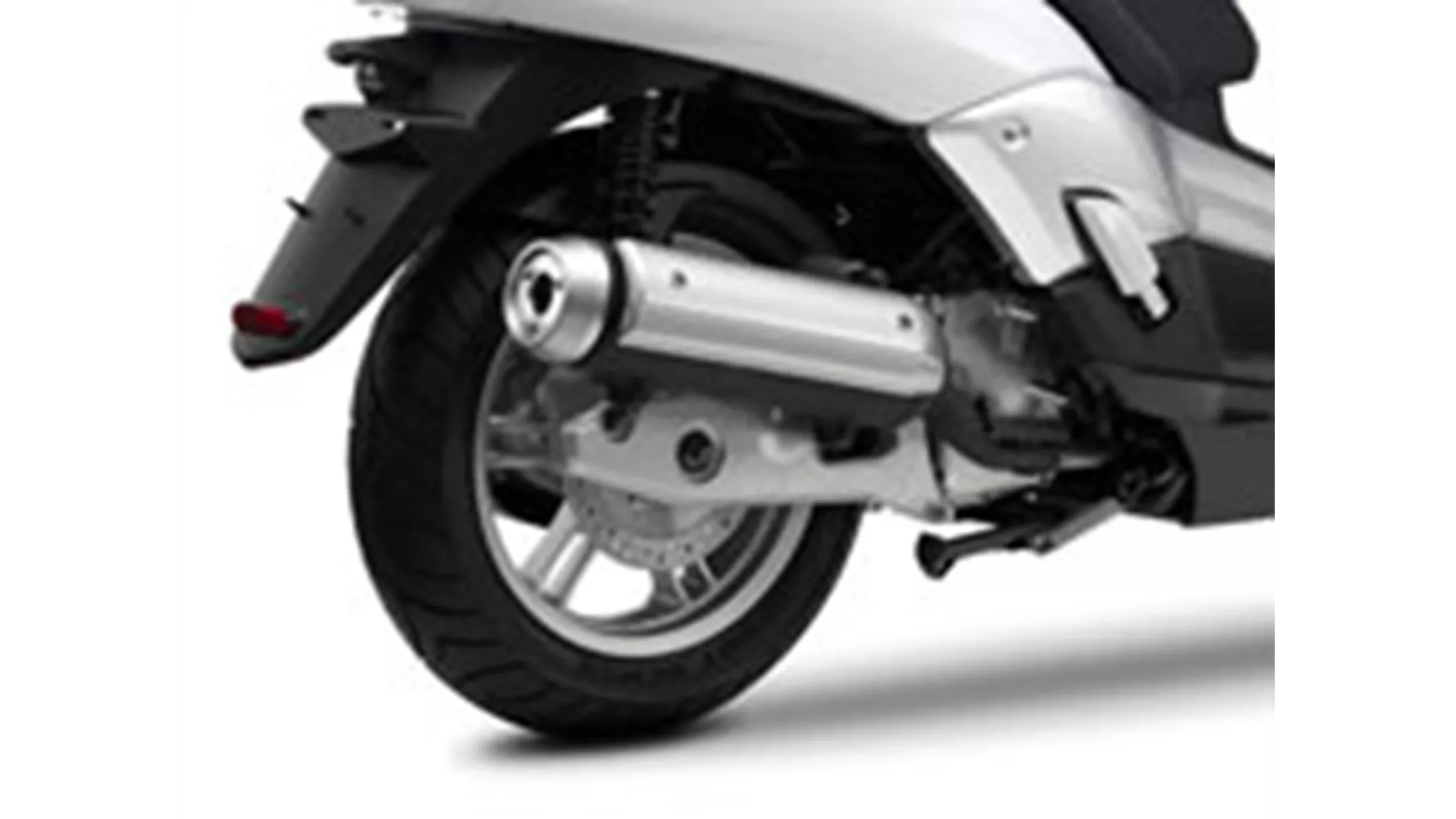 Yamaha X-City 125 - Image 8 Yamaha X-City 125 - Image 8