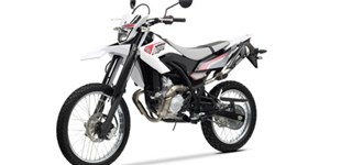 Kawasaki D-Tracker 125 2011 vs Yamaha WR125R 2011