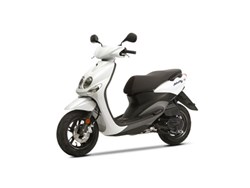 Yamaha NEOs 4Takt 2011