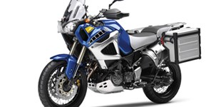 Triumph Tiger 800 XCx 2015 vs Yamaha XT1200Z Super Tenere 2011