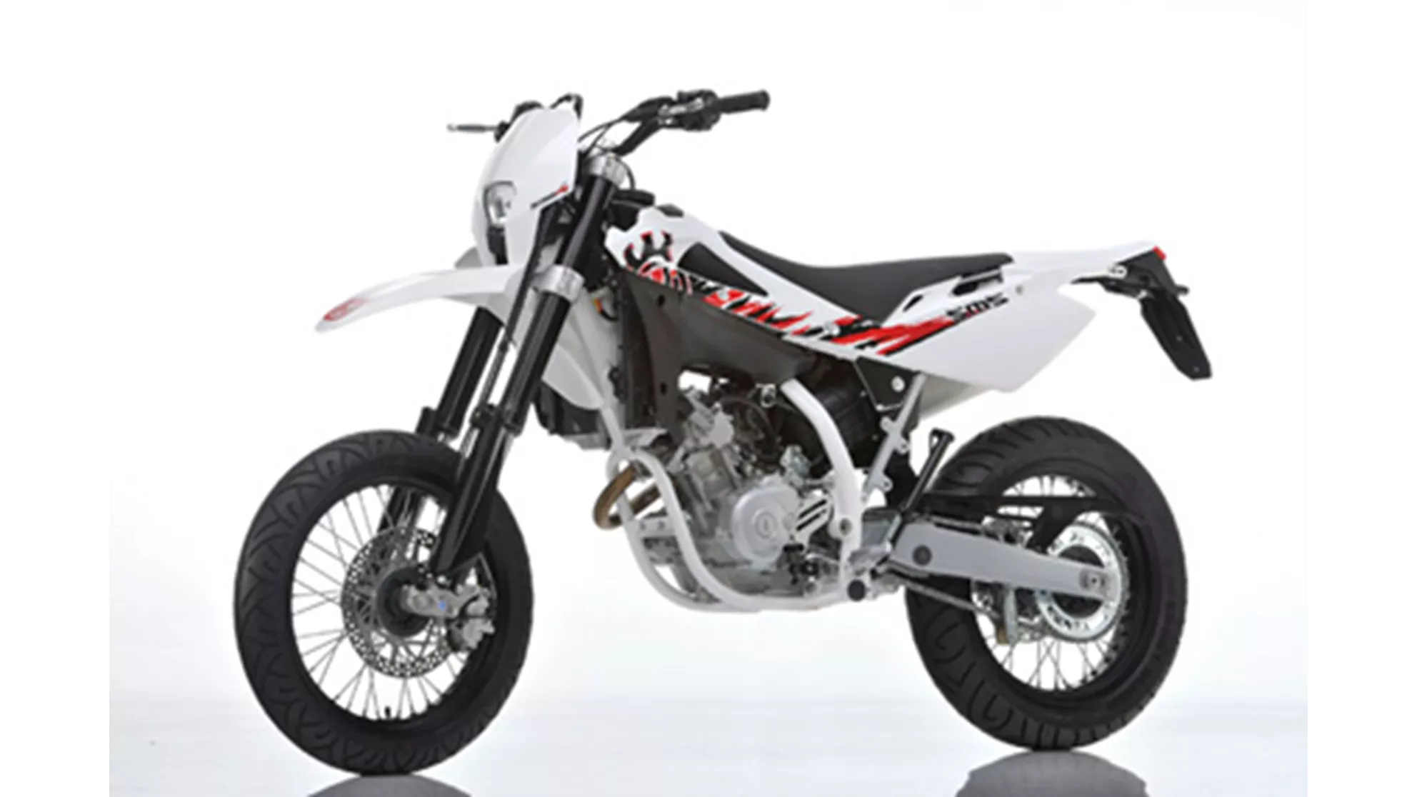 Husqvarna SMS 4 - Image 2 Husqvarna SMS 4 - Image 2