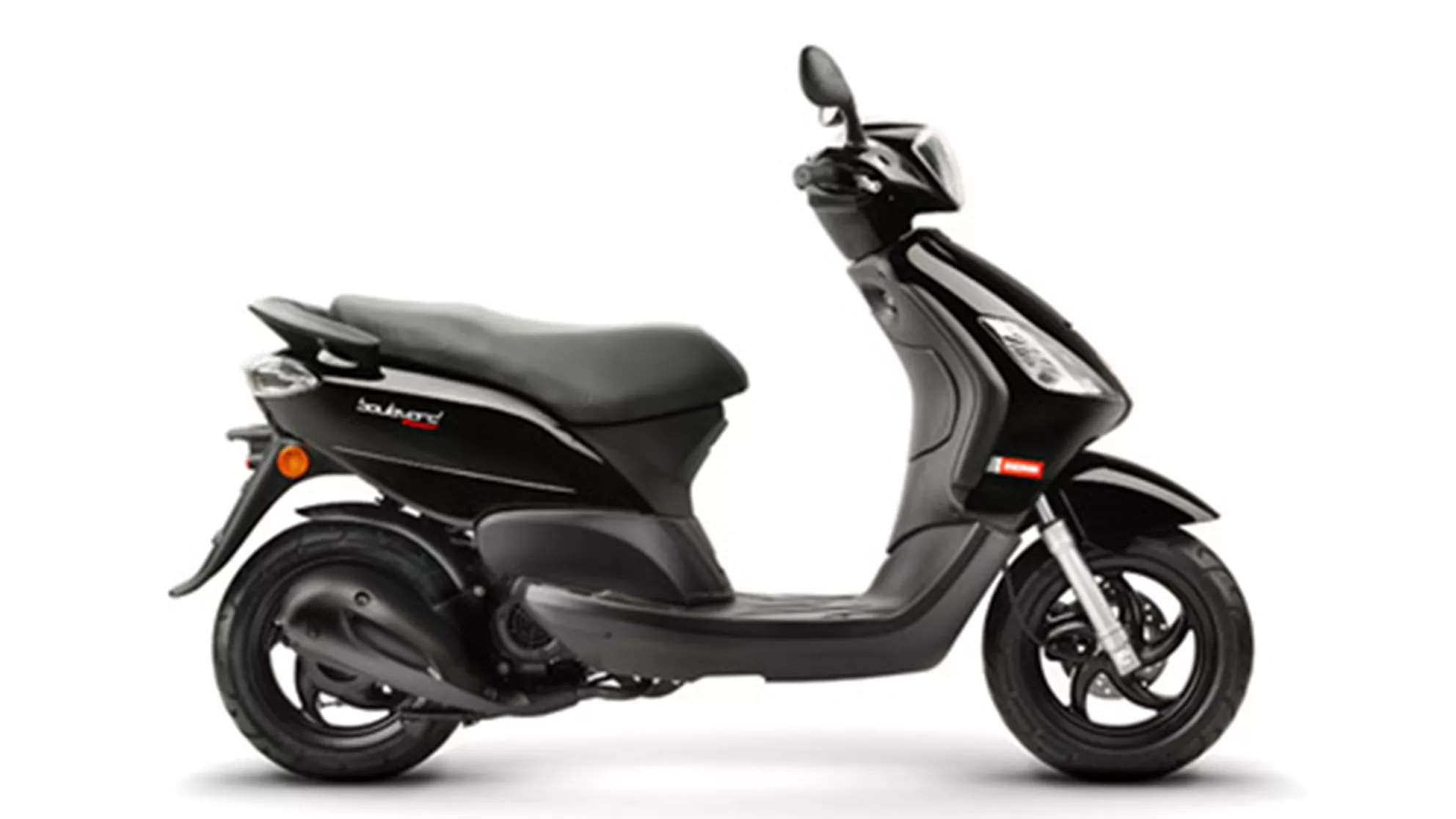 Derbi Boulevard 125 - Image 2 Derbi Boulevard 125 - Image 2