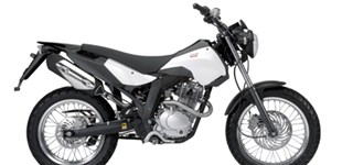 Derbi Senda 2008 vs Derbi Cross City 125 2011