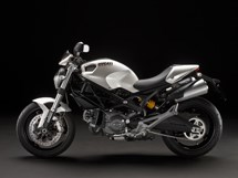 Ducati Monster 696 2011 - Bild 4 Ducati Monster 696 2011 - Bild 4