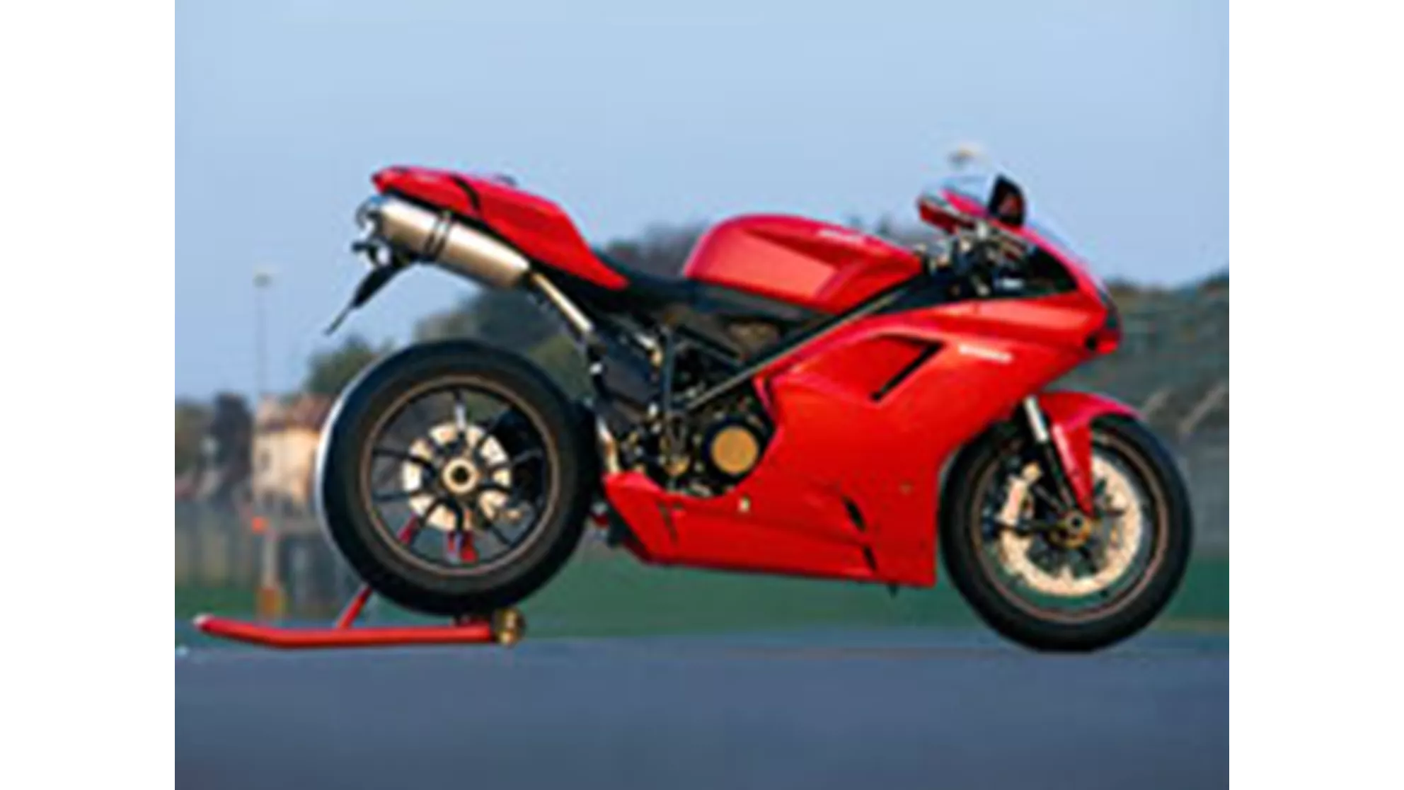 Ducati 1198 - Слика 4