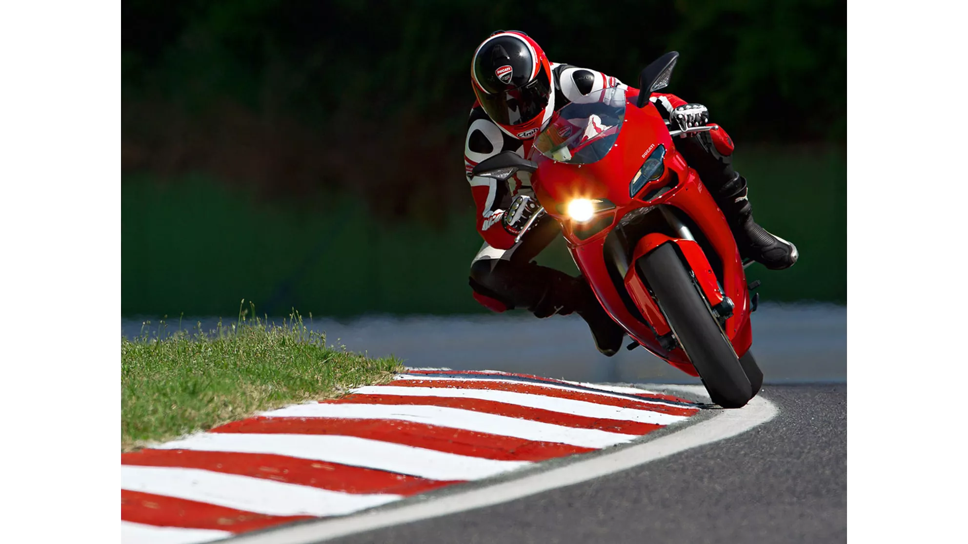 Ducati 1198 - Image 11 Ducati 1198 - Image 11