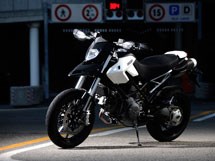 Ducati Hypermotard 796 2011 - Bild 8 Ducati Hypermotard 796 2011 - Bild 8