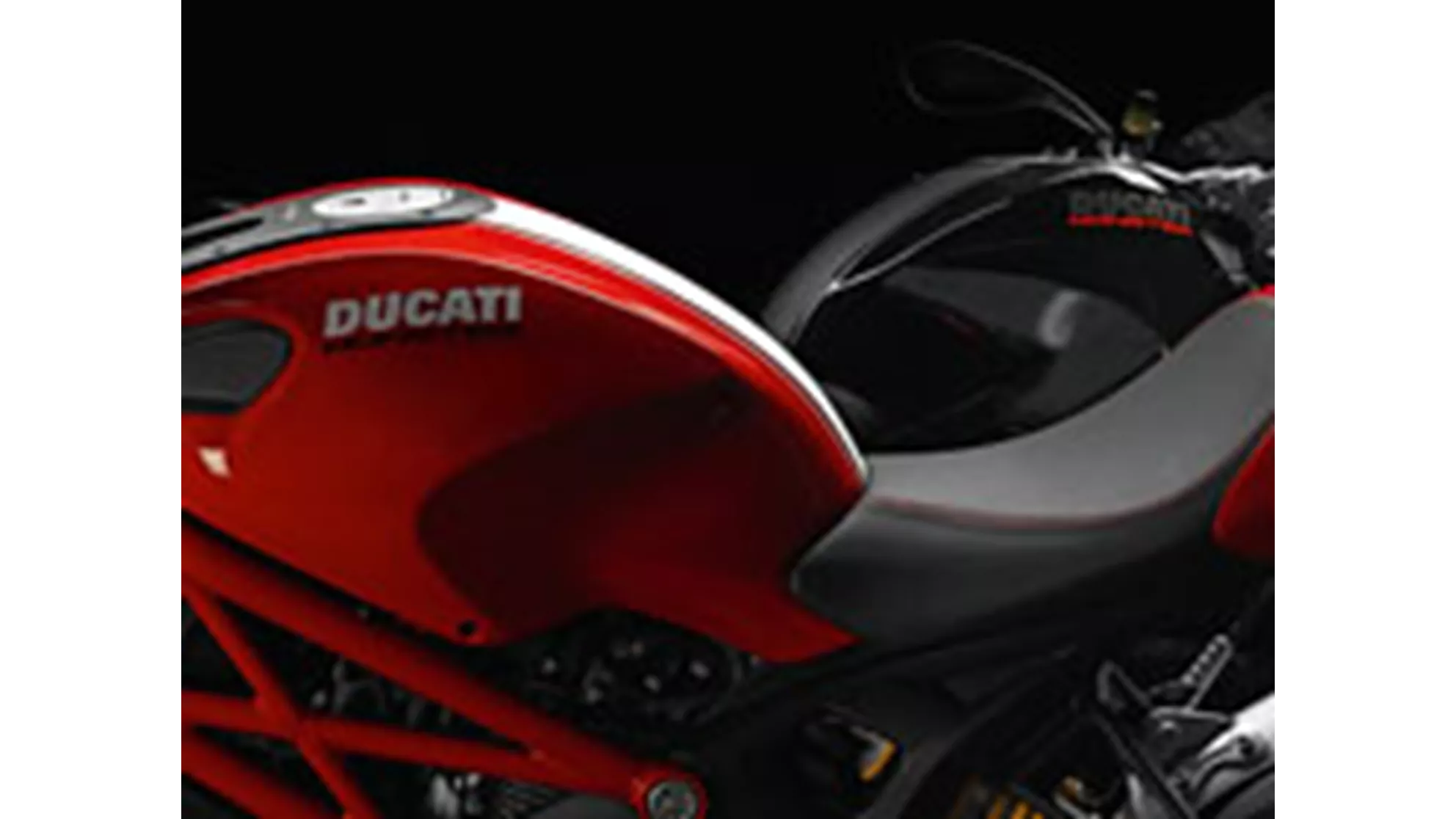Ducati Monster 1100 Evo - Image 4 Ducati Monster 1100 Evo - Image 4