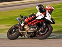 Ducati Hypermotard 1100 Evo SP 2011 - Bild 10